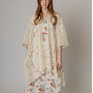 Elegant Ivory Lace Women's Kimono One Size Cover Open Cardigan NWOT